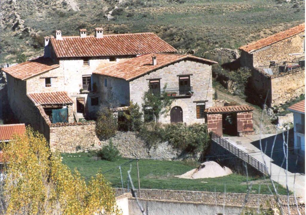 Casa Elpatiodelmaestrazgo Apartment Villarroya de los Pinares Exterior photo